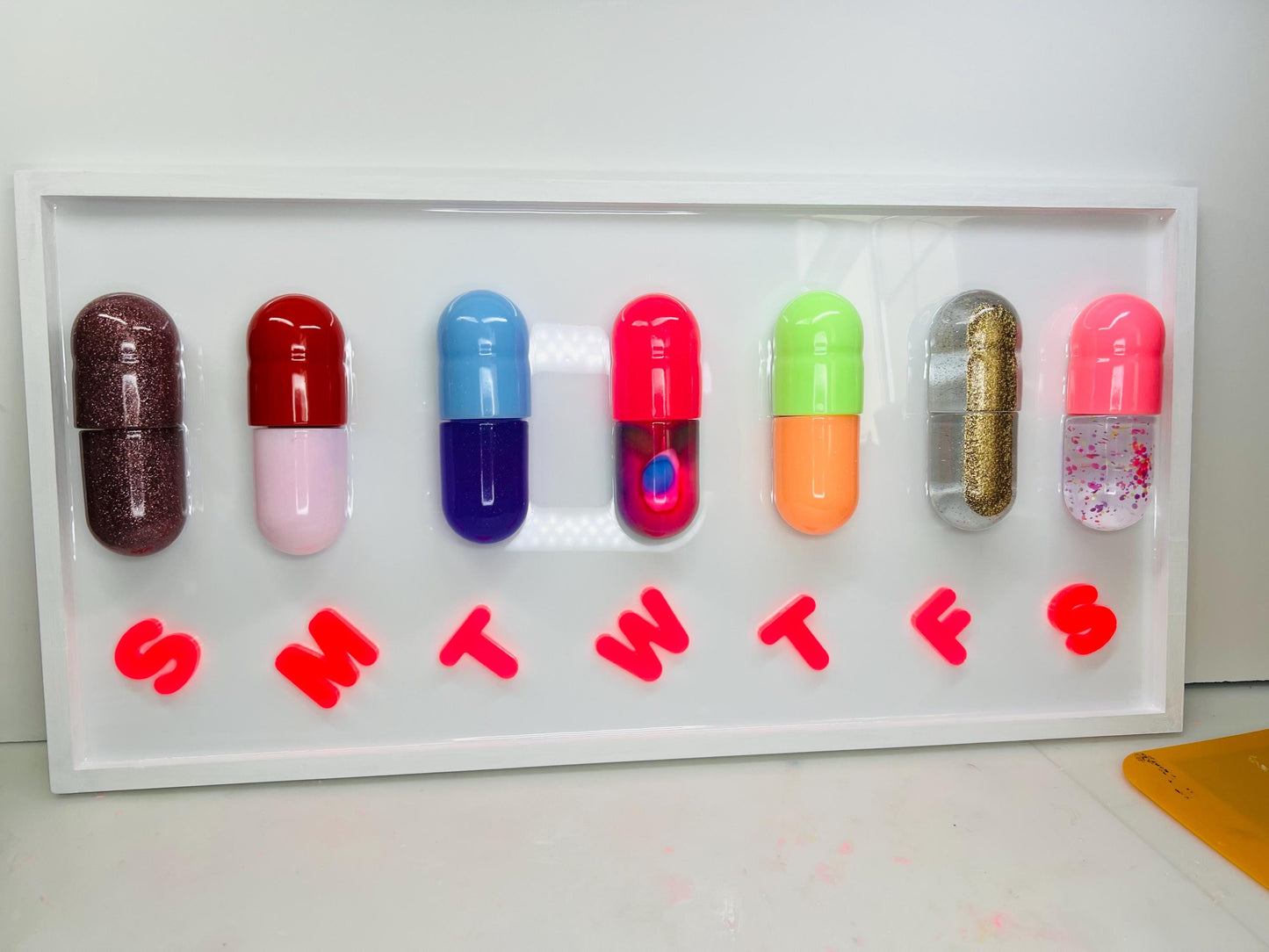 3D Pop Art 'Magic Pill' Wall Hanging: Resin Capsule Art, Dopamine Maximalist Office Wall Mount Decor, Mental Health Awareness Art