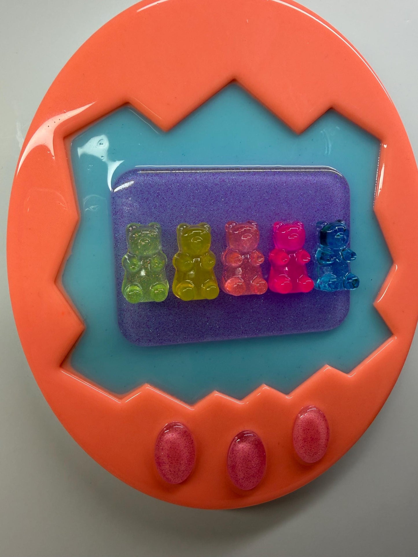 Retro Gummy Bears Hand Held Video Game Wall Art, Nostalgic 90s Dopamine Decor, Game Kids Room Wall Hanging Y2K Virtual Pet Art