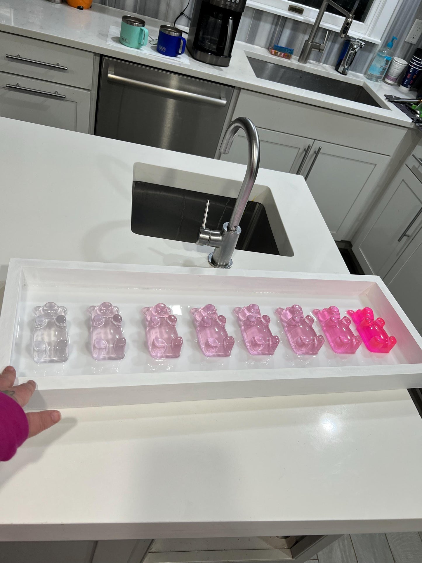 Jumbo Pink Ombre Resin Gummy Bear Wall Art: 3D Pop Art Decor