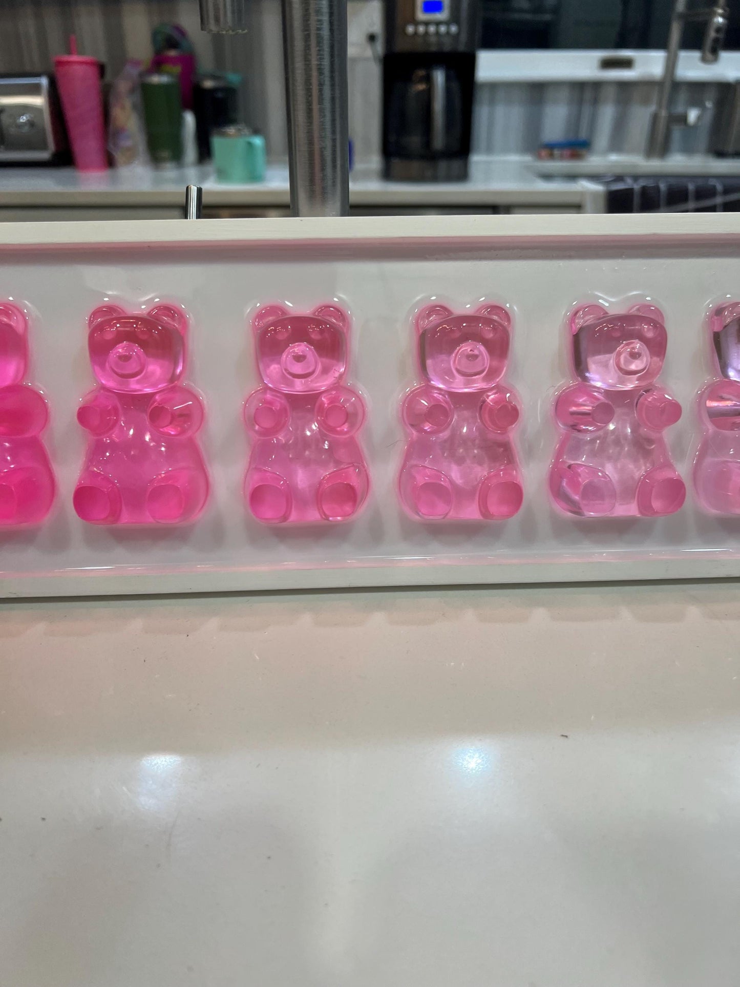 Pink Ombre Gummy Bear Resin Wall Art: 3D Pop Art Decor, Nursery Kids Room Decor, Fun Dopamine Apartment Wall Decor, Fake Candy