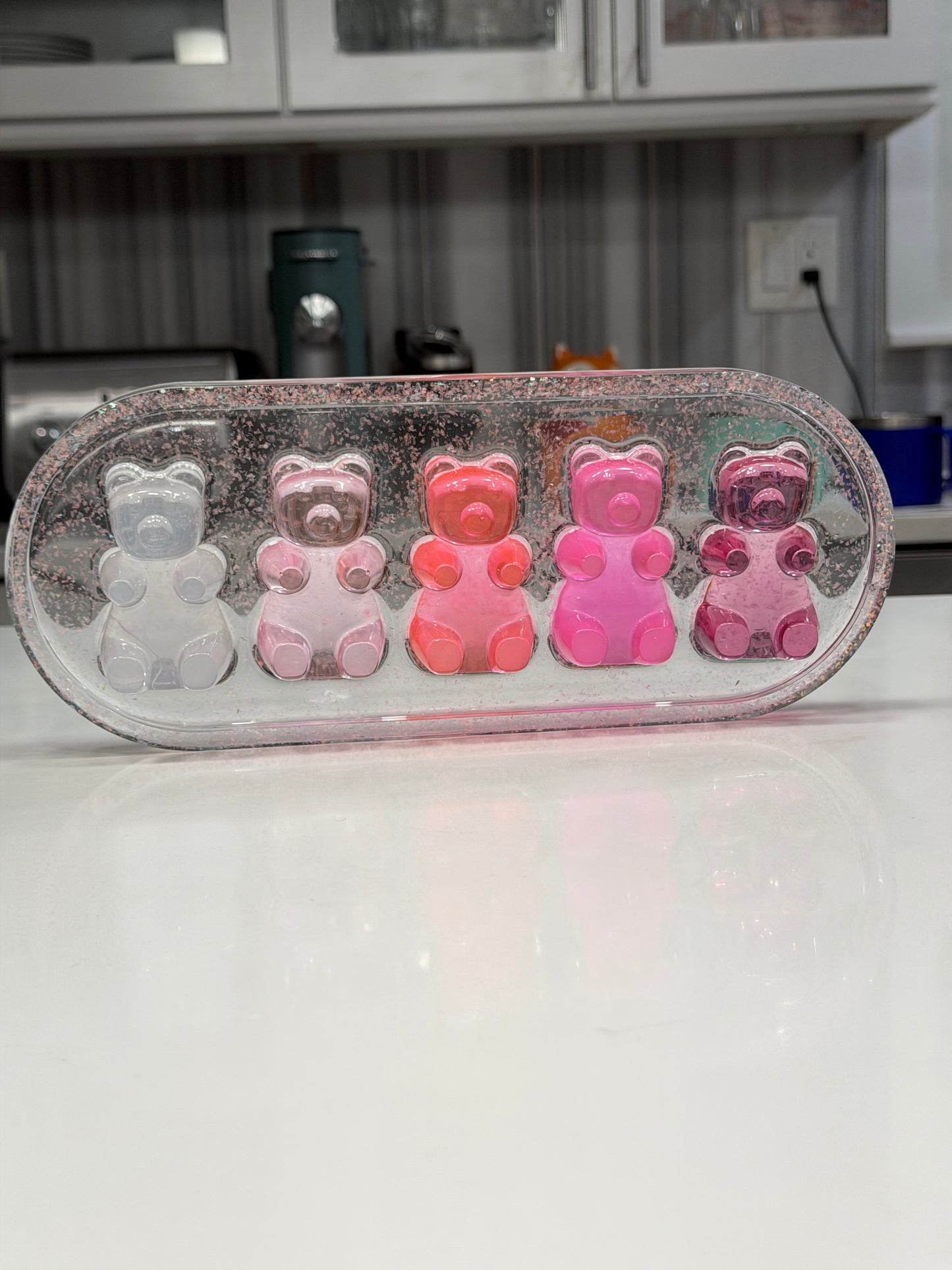 Five-Bear Candy Gradient Wall Art