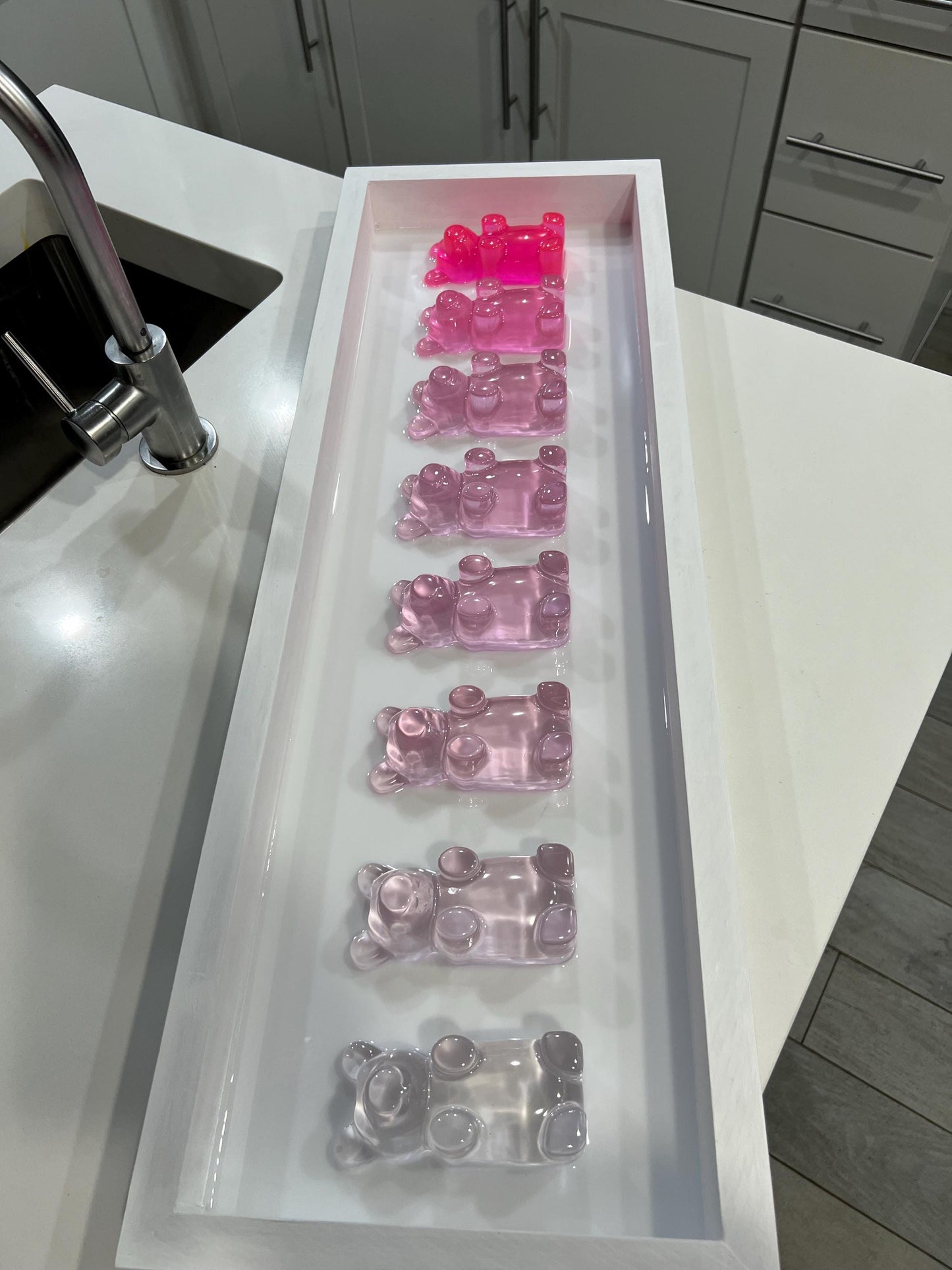 Jumbo Pink Ombre Resin Gummy Bear Wall Art: 3D Pop Art Decor