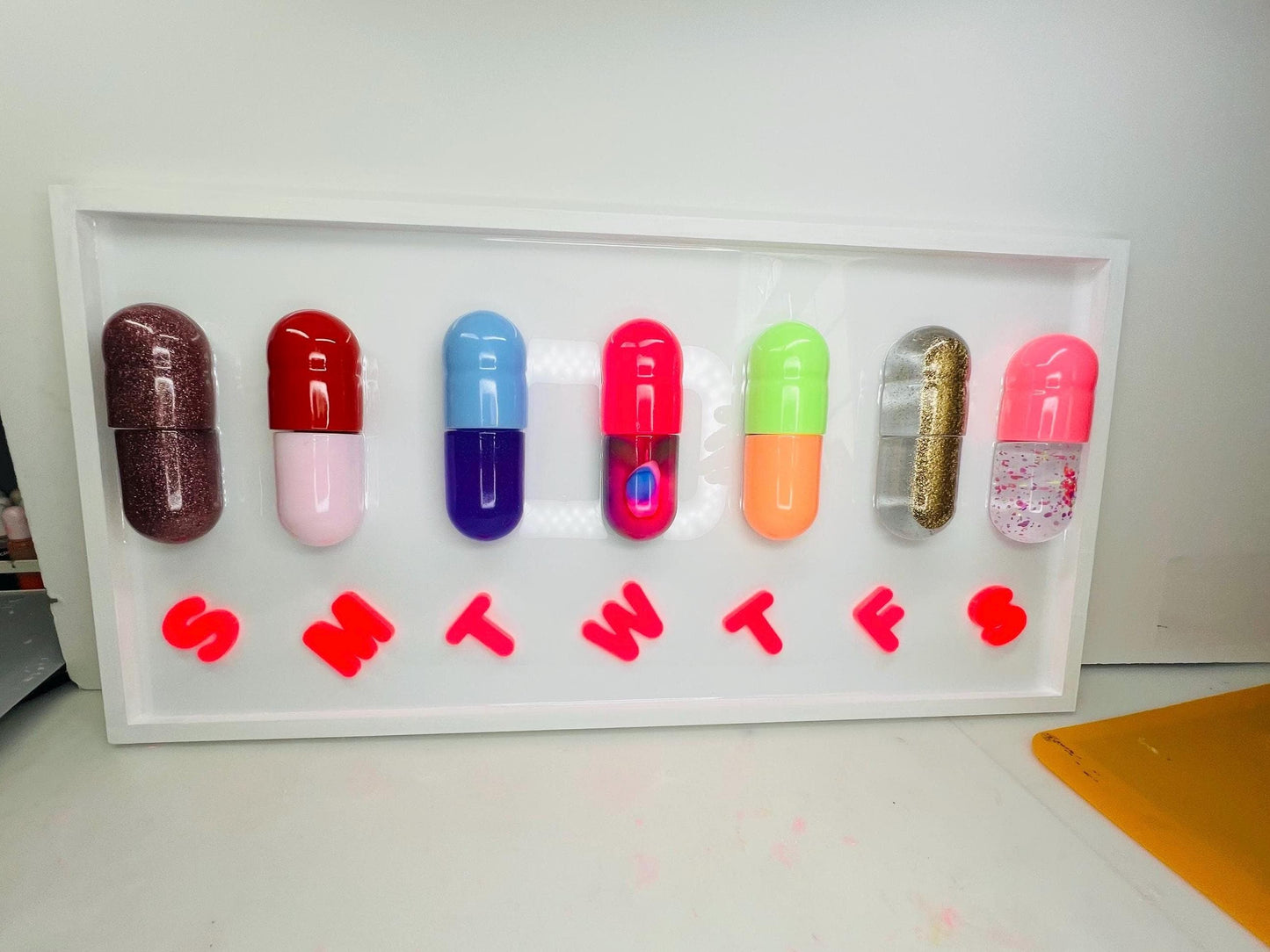 3D Pop Art 'Magic Pill' Wall Hanging: Resin Capsule Art, Dopamine Maximalist Office Wall Mount Decor, Mental Health Awareness Art