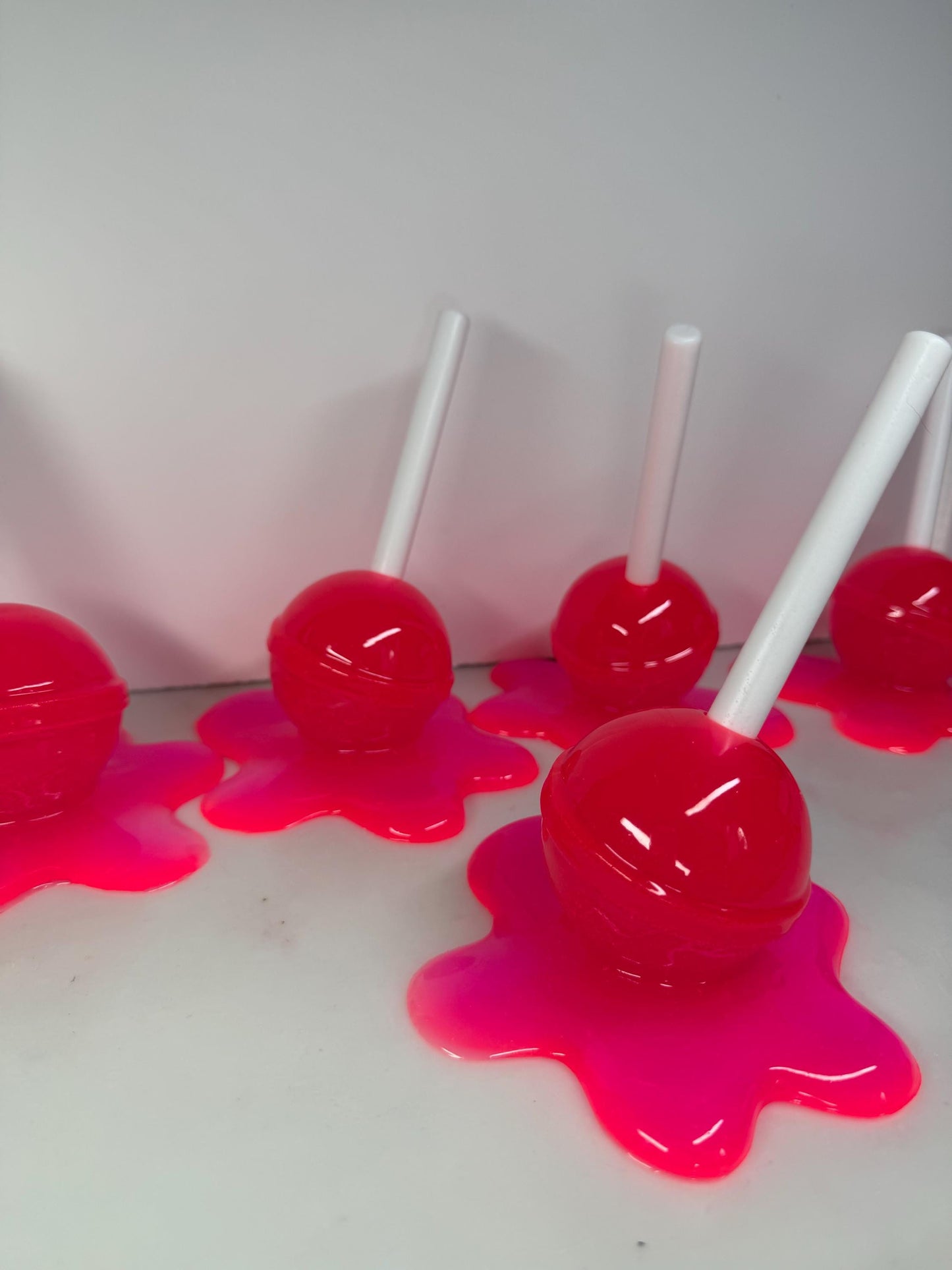 Melting Lollipop Extra Large Pop Art Decor Dopamine Neon Pink, Resin Sculpture, Candy Art