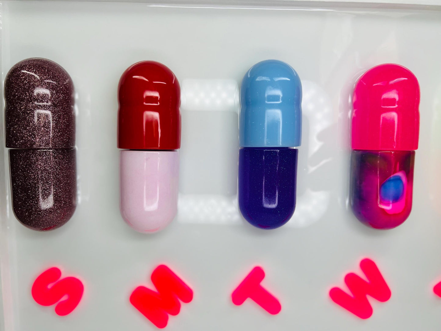 3D Pop Art 'Magic Pill' Wall Hanging: Resin Capsule Art, Dopamine Maximalist Office Wall Mount Decor, Mental Health Awareness Art