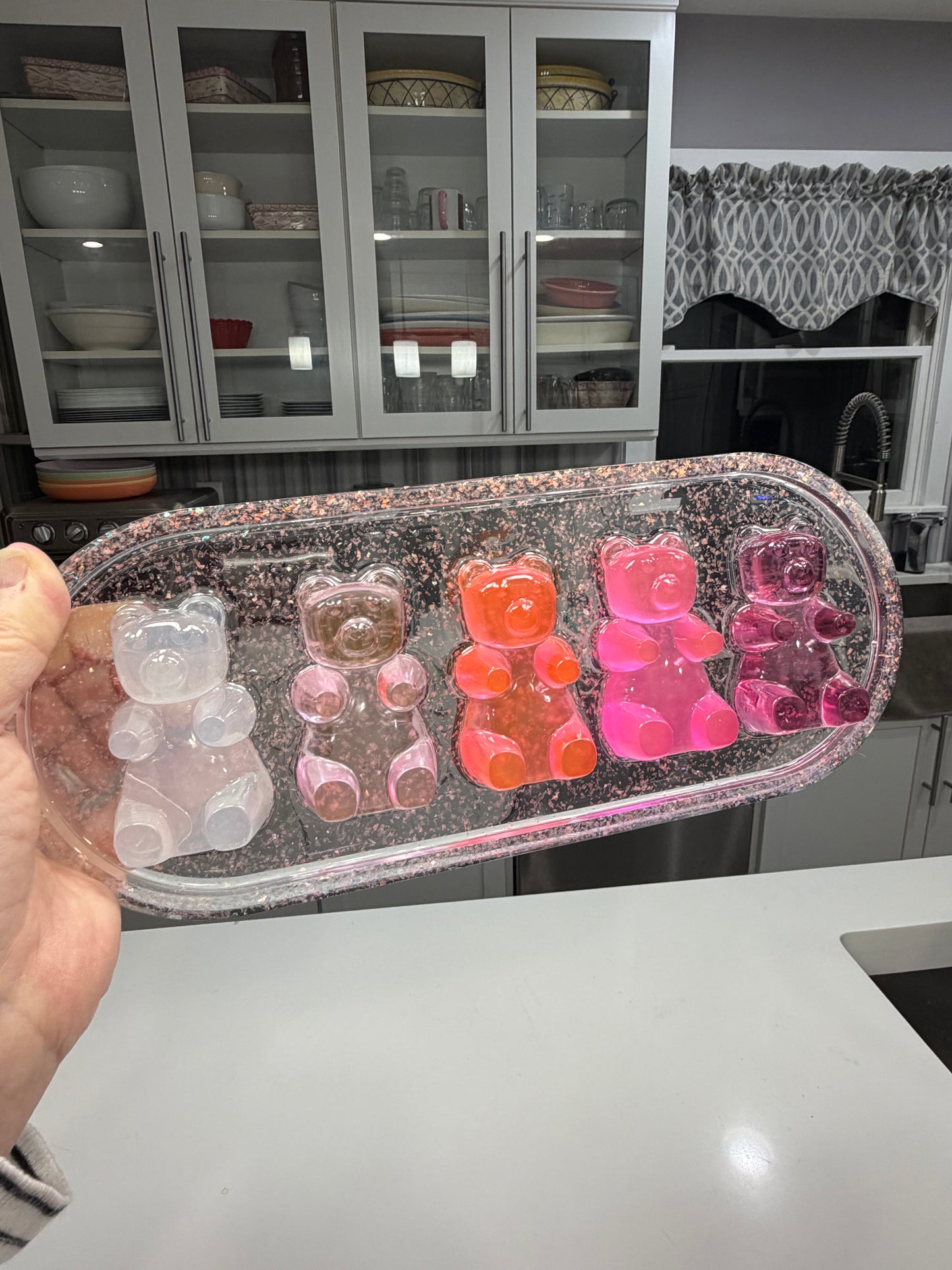 Five-Bear Candy Gradient Wall Art