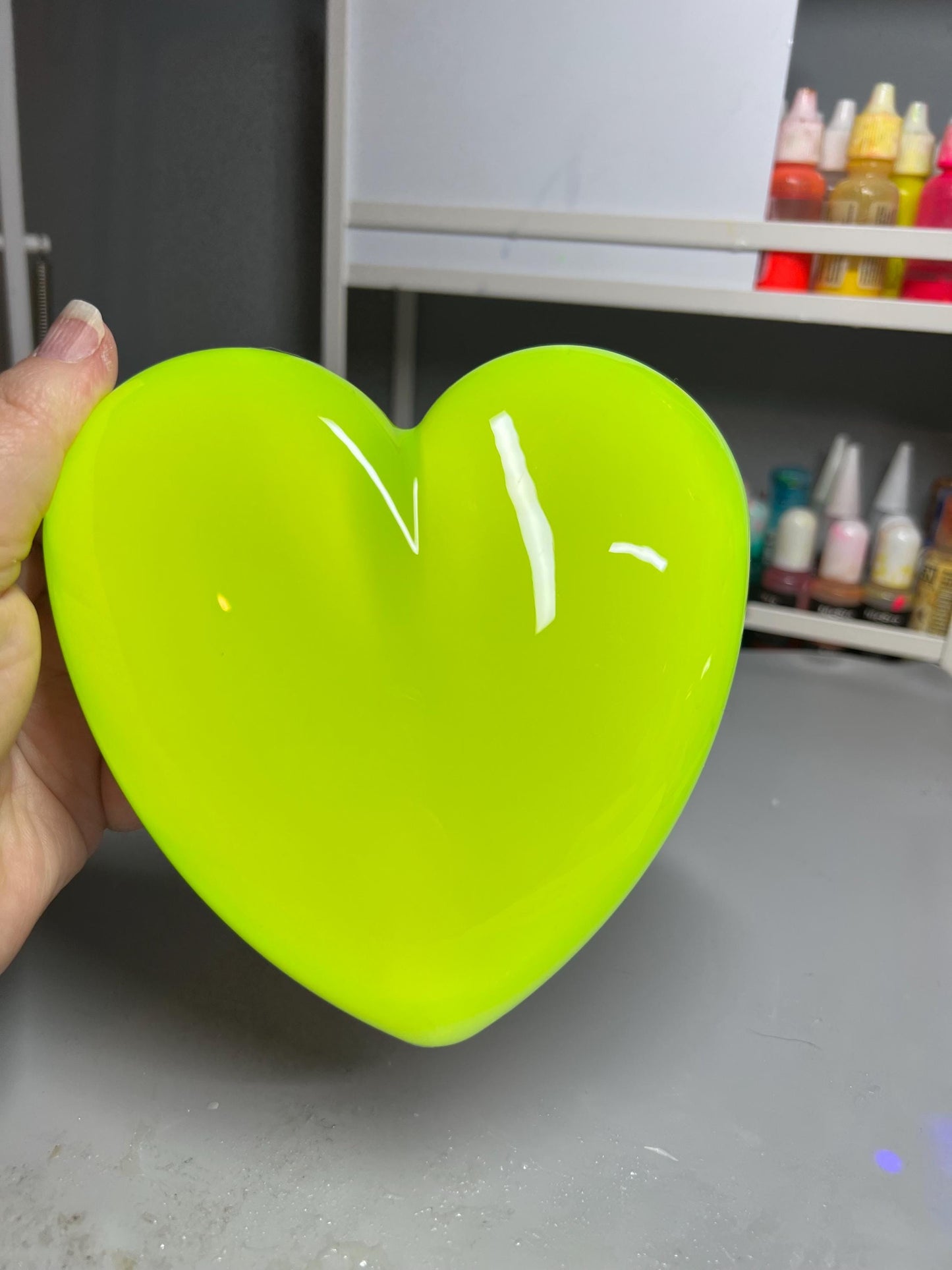 Neon Yellow Resin Heart Wall Art – Acid Lime Pop Art Decor, Glossy Dopamine Heart Sculpture